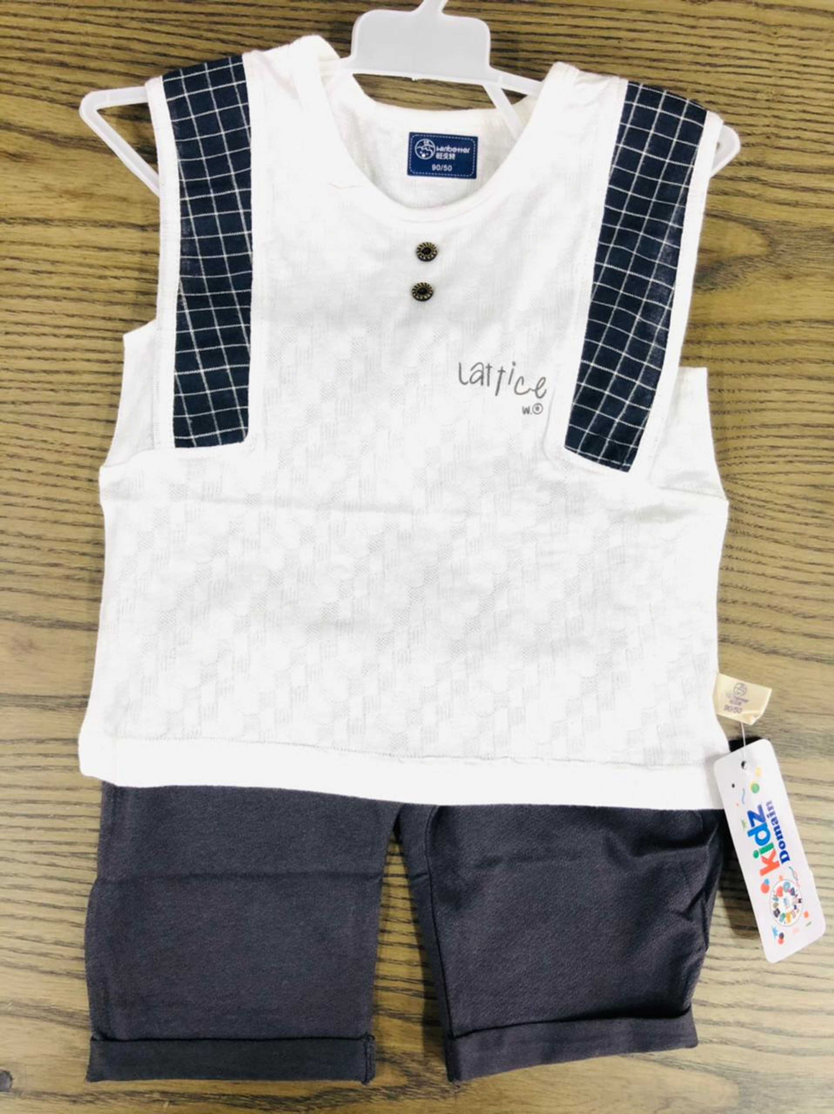 sleevless check white nicker suit 3 to 9 months