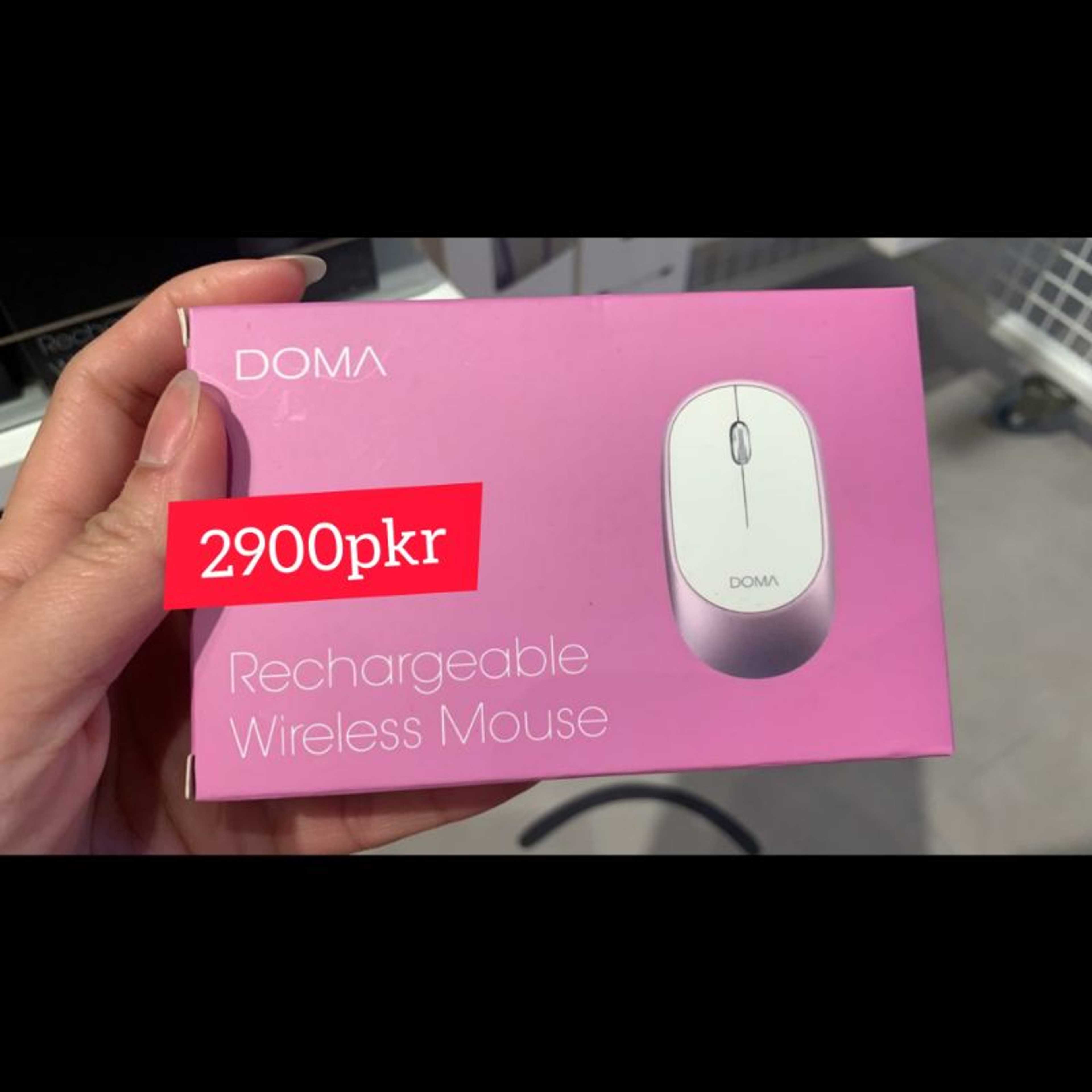 Rechargeable and wireless mouse