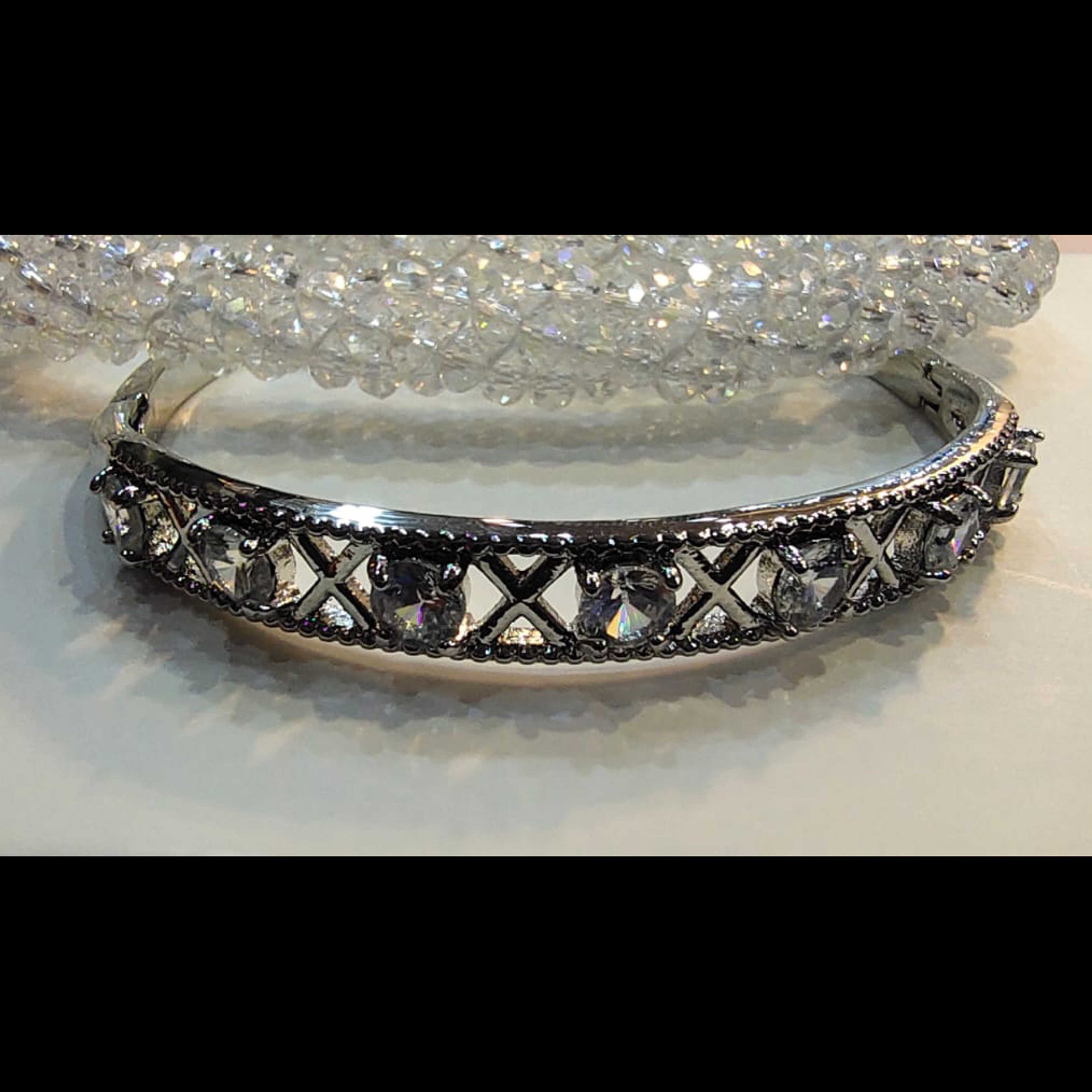 Imported Bracelet with Zircon Stones