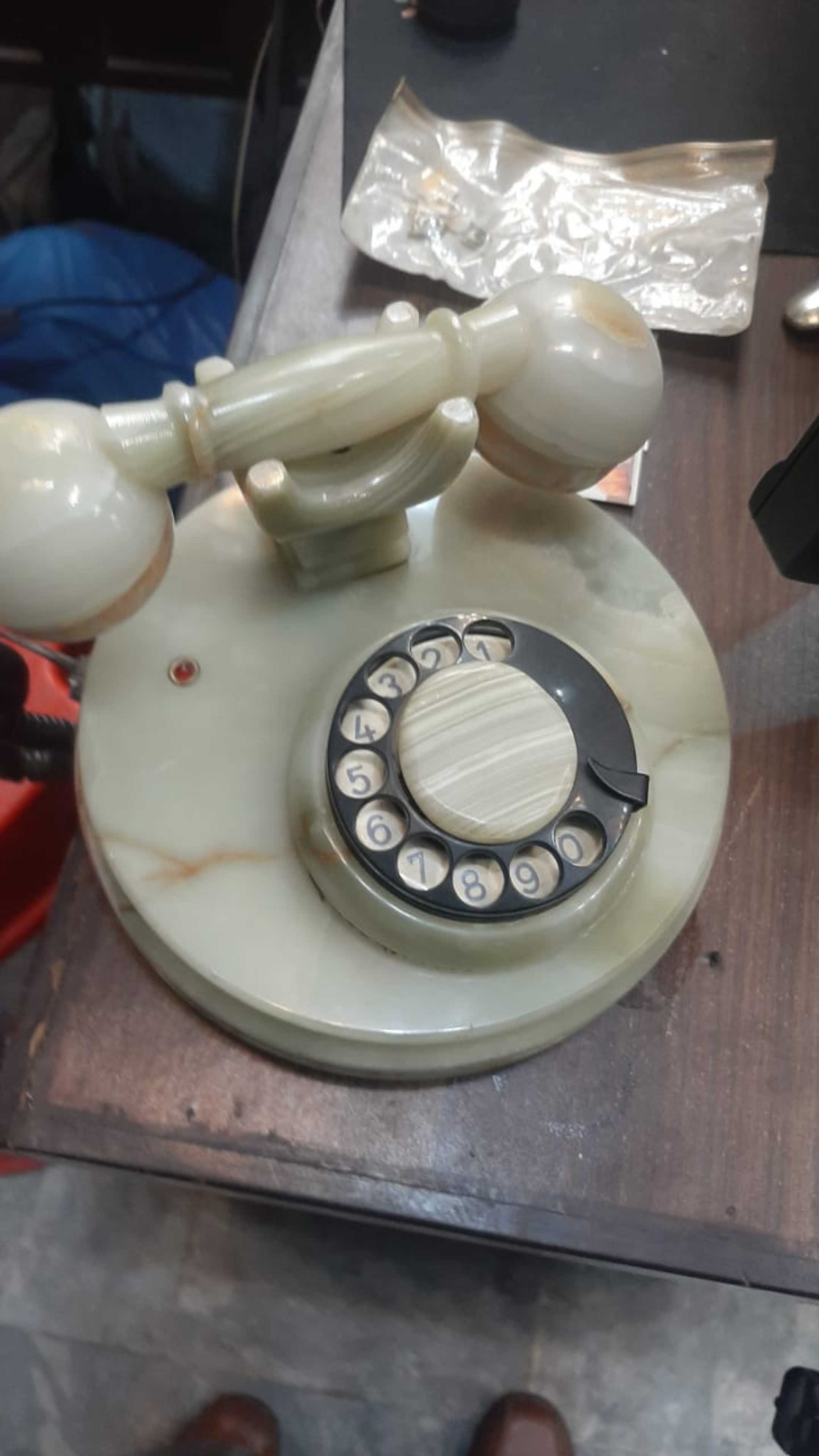 Different style oynex made  telephone