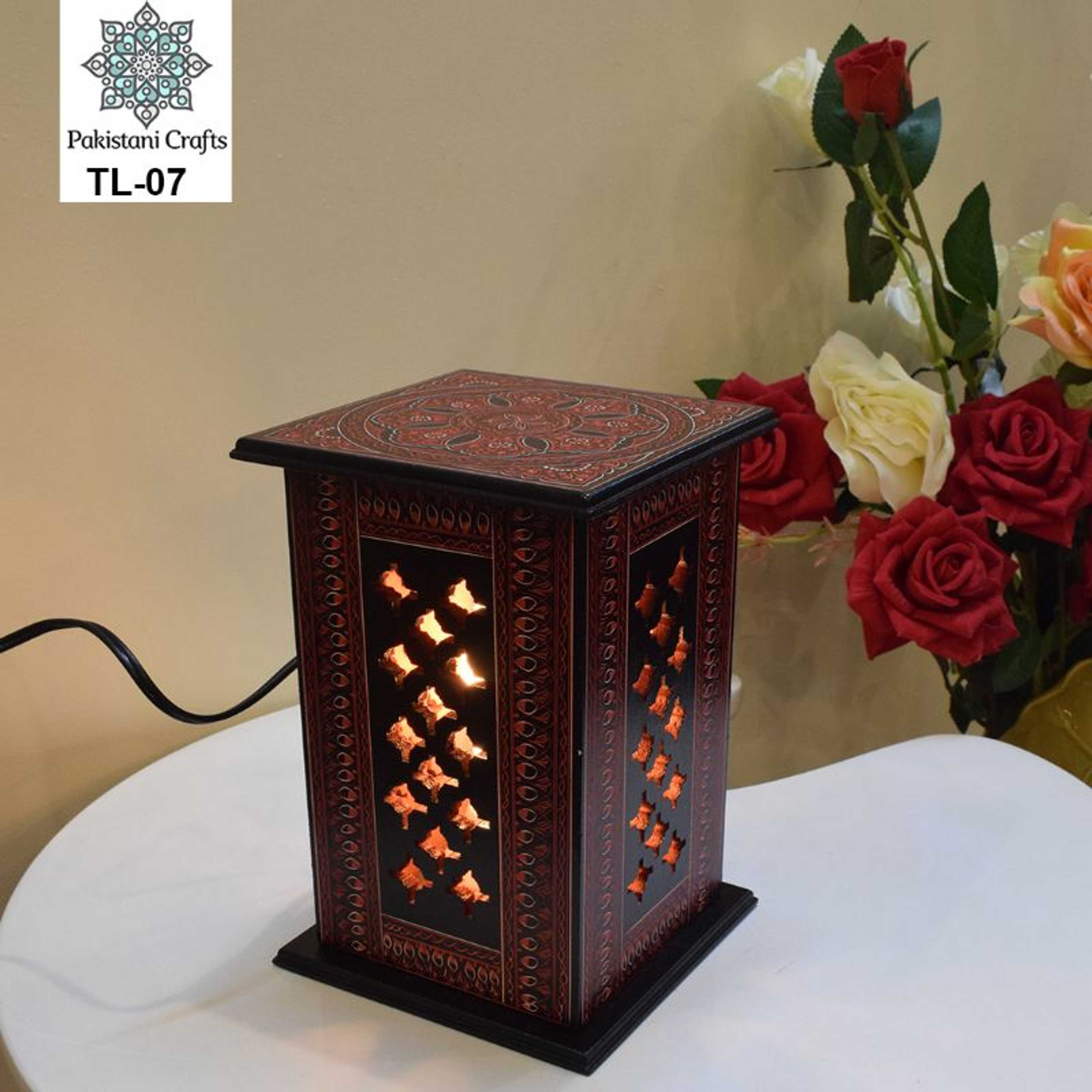 Wooden Lacquer Art Table Lamp Square Shape