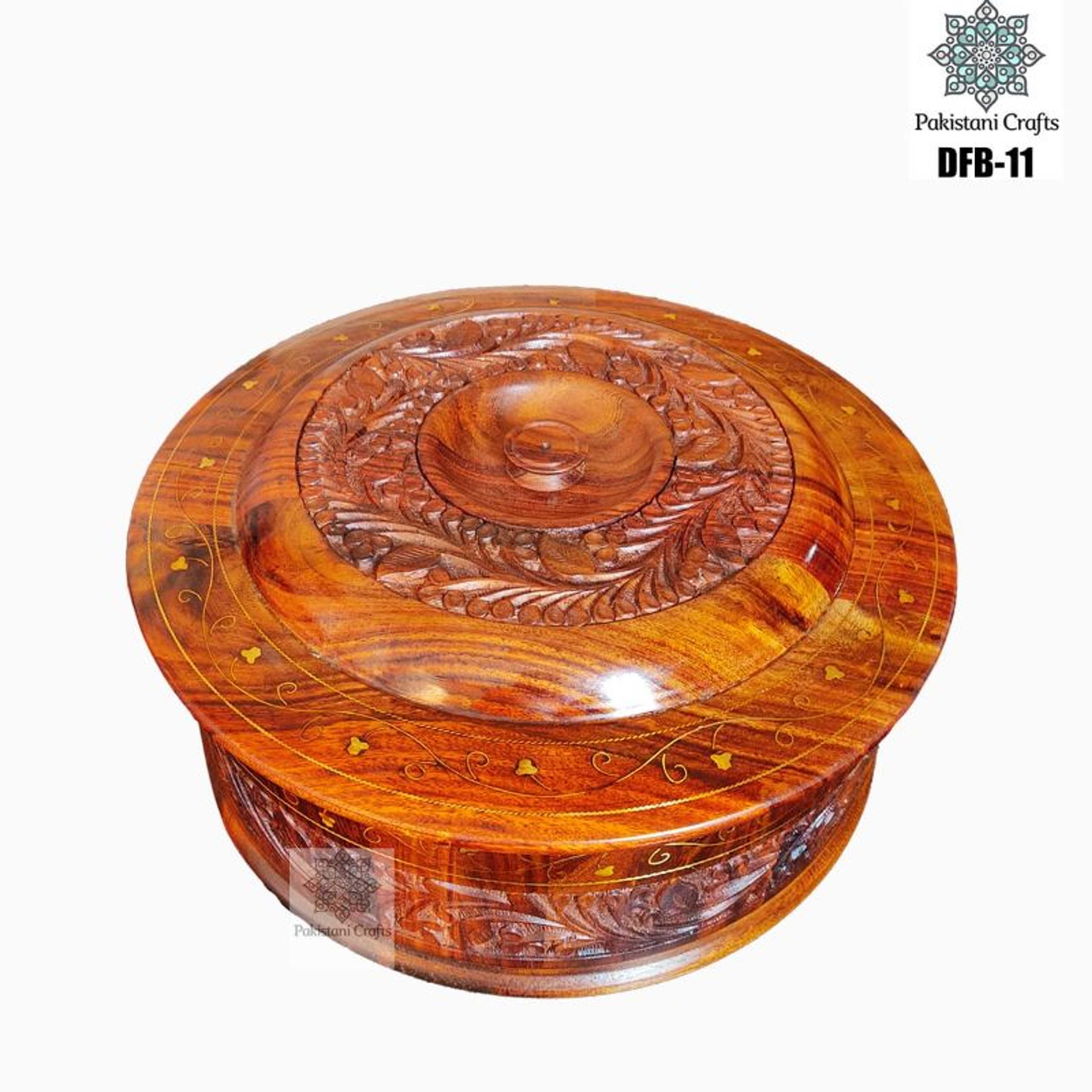 Round Shape Wooden Dry Fruit Box With 4 Portions 