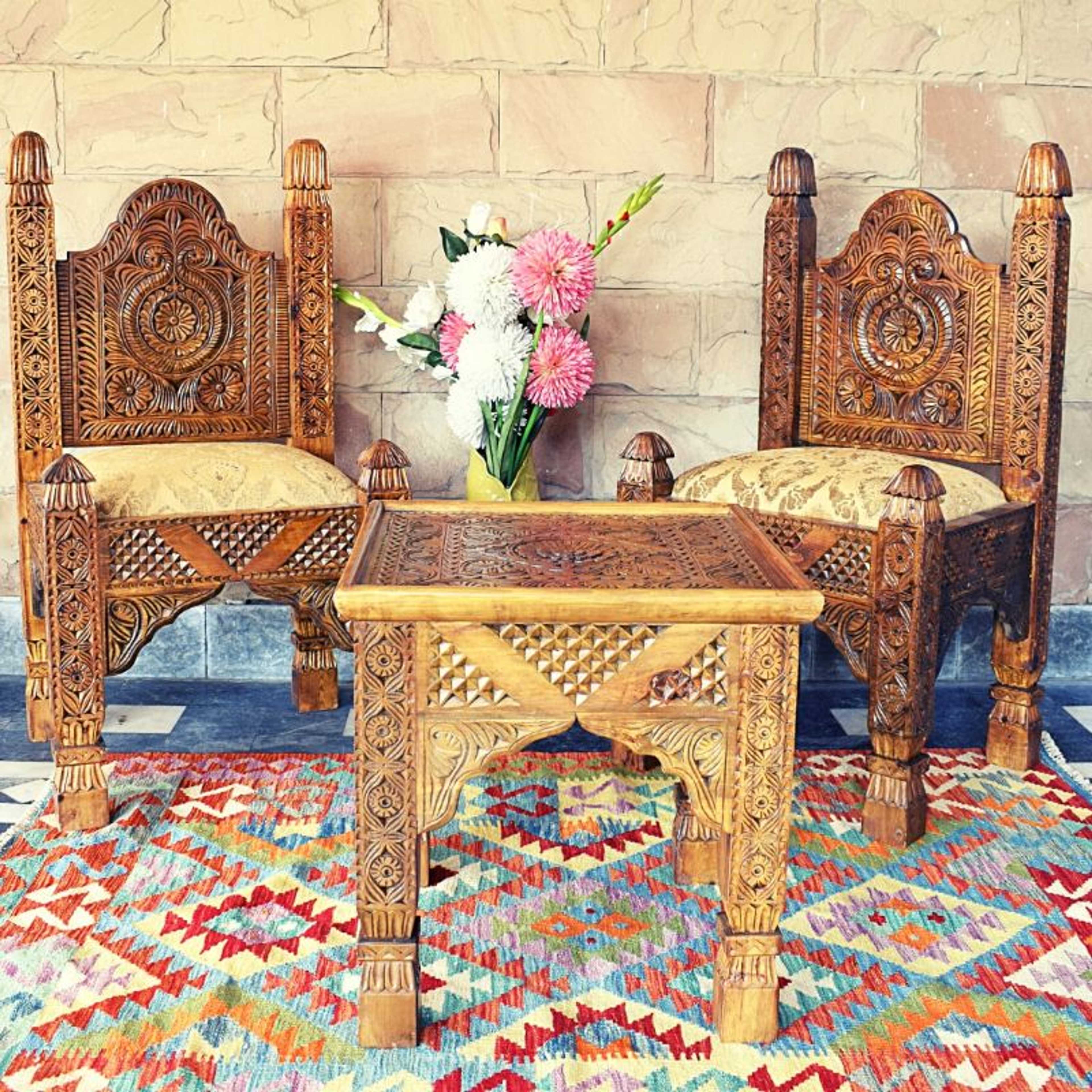 Traditional Lobby Chair Set Traditional Swati Art Work