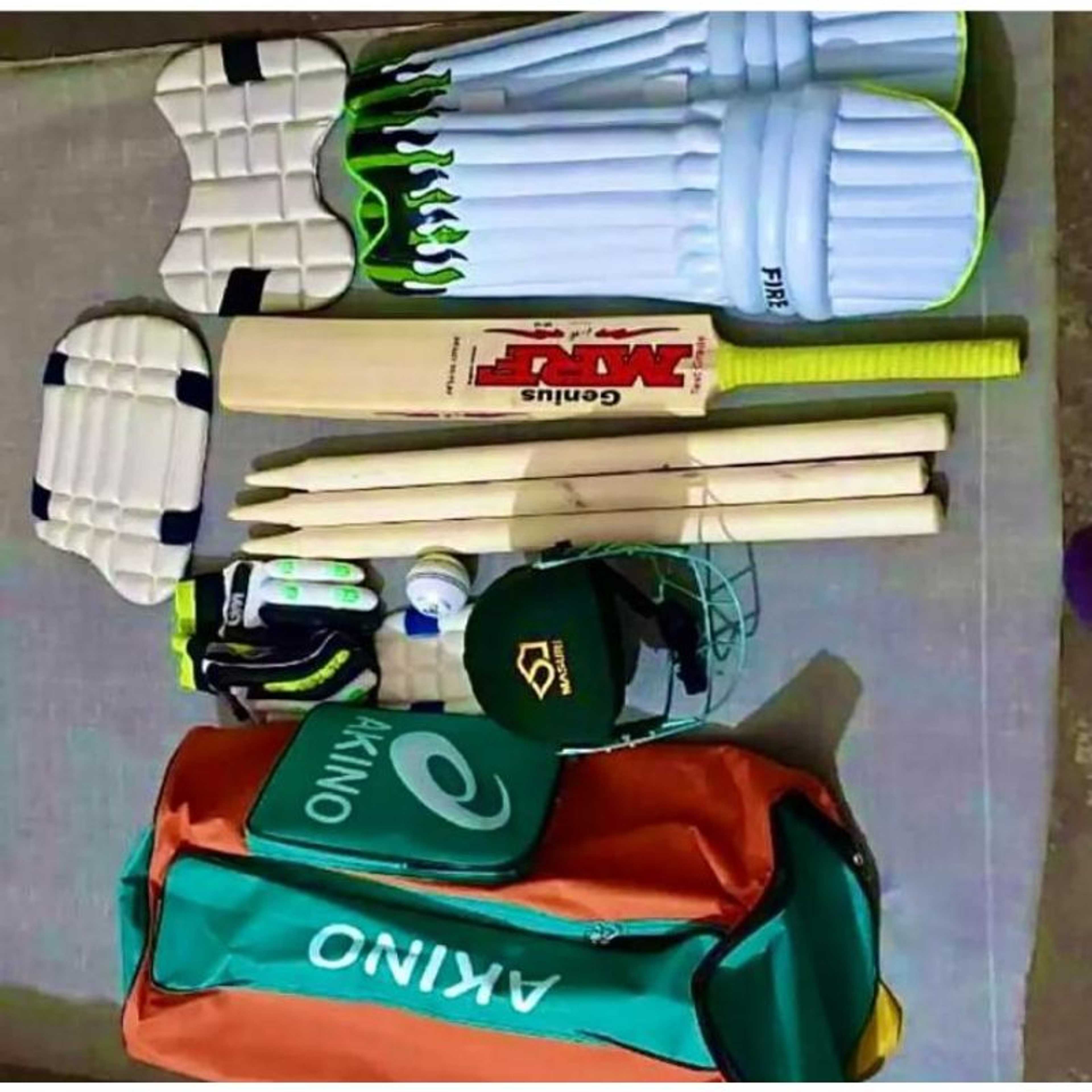Cricket Hard ball Proffesional Kit (pack of 10) Made in sialkot.