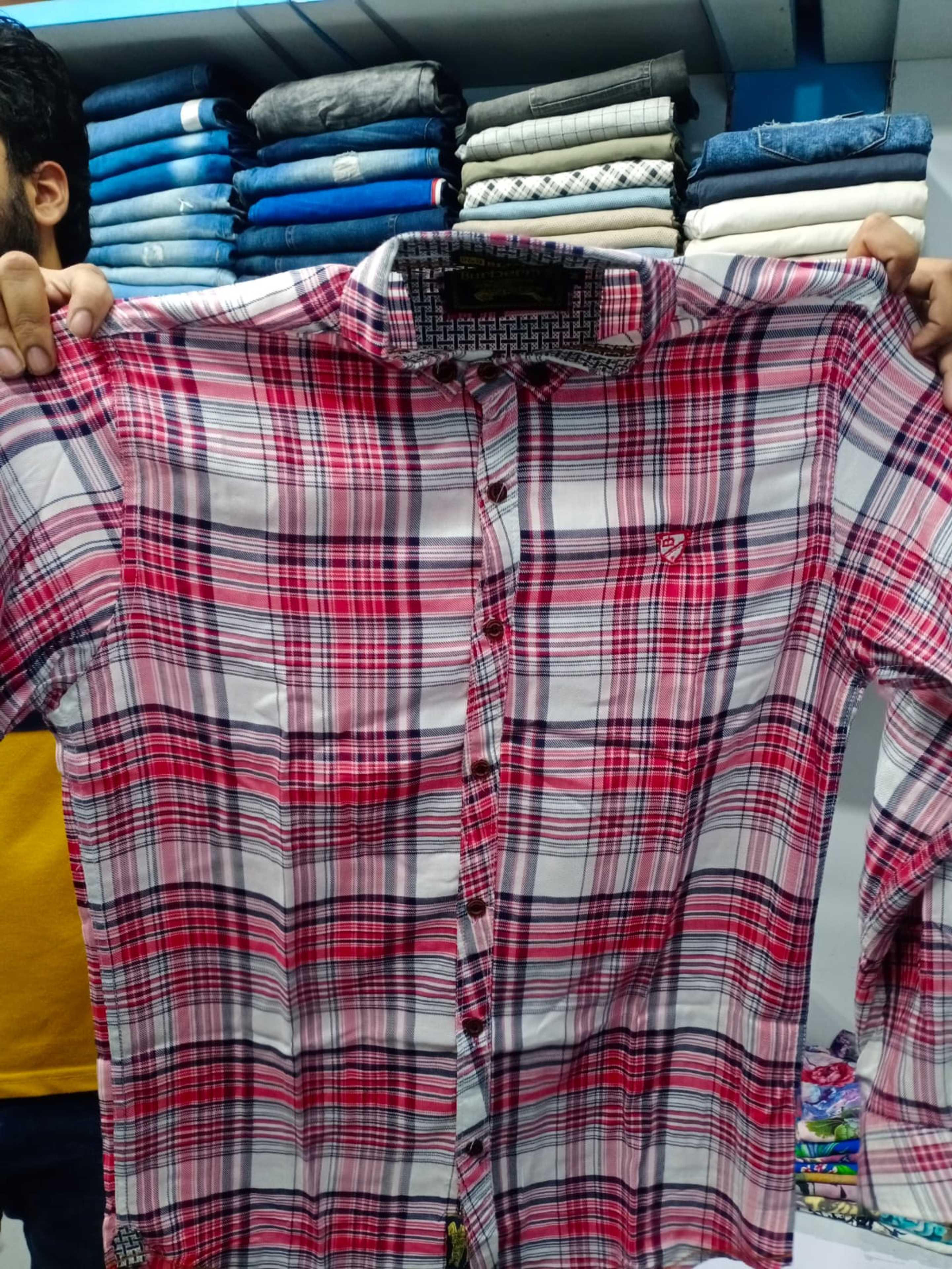 Red and white full sleeved checkered Casual Shirt for men 
