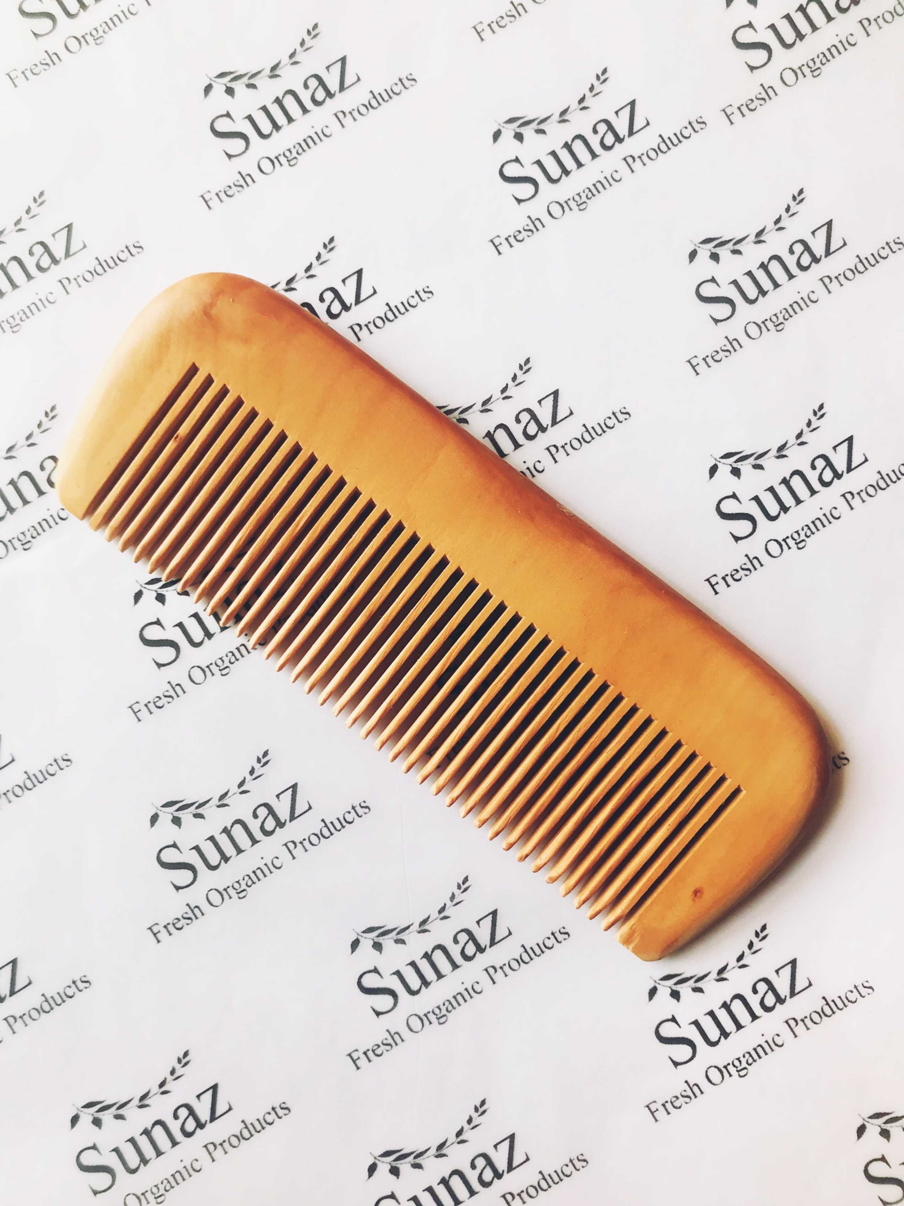Sunaz wooden comb