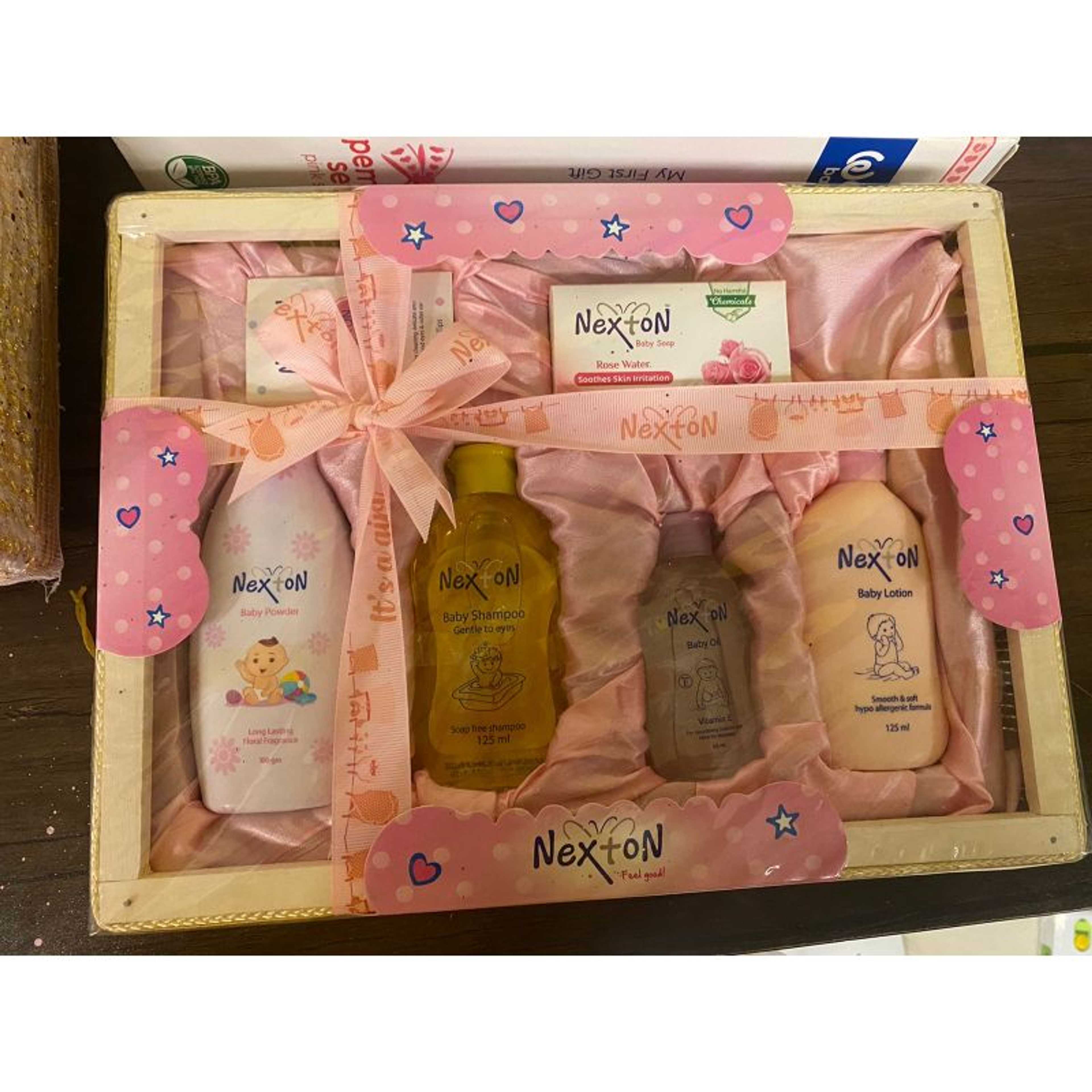 NExton Baby Gift Set - 5 in 1