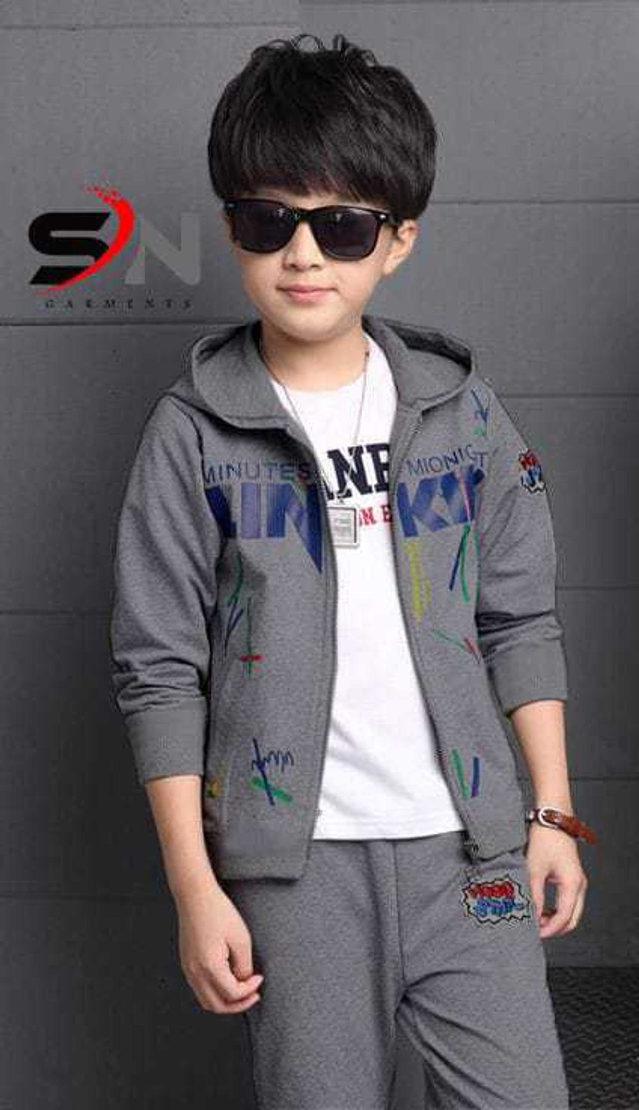 Stylish track suit for kids