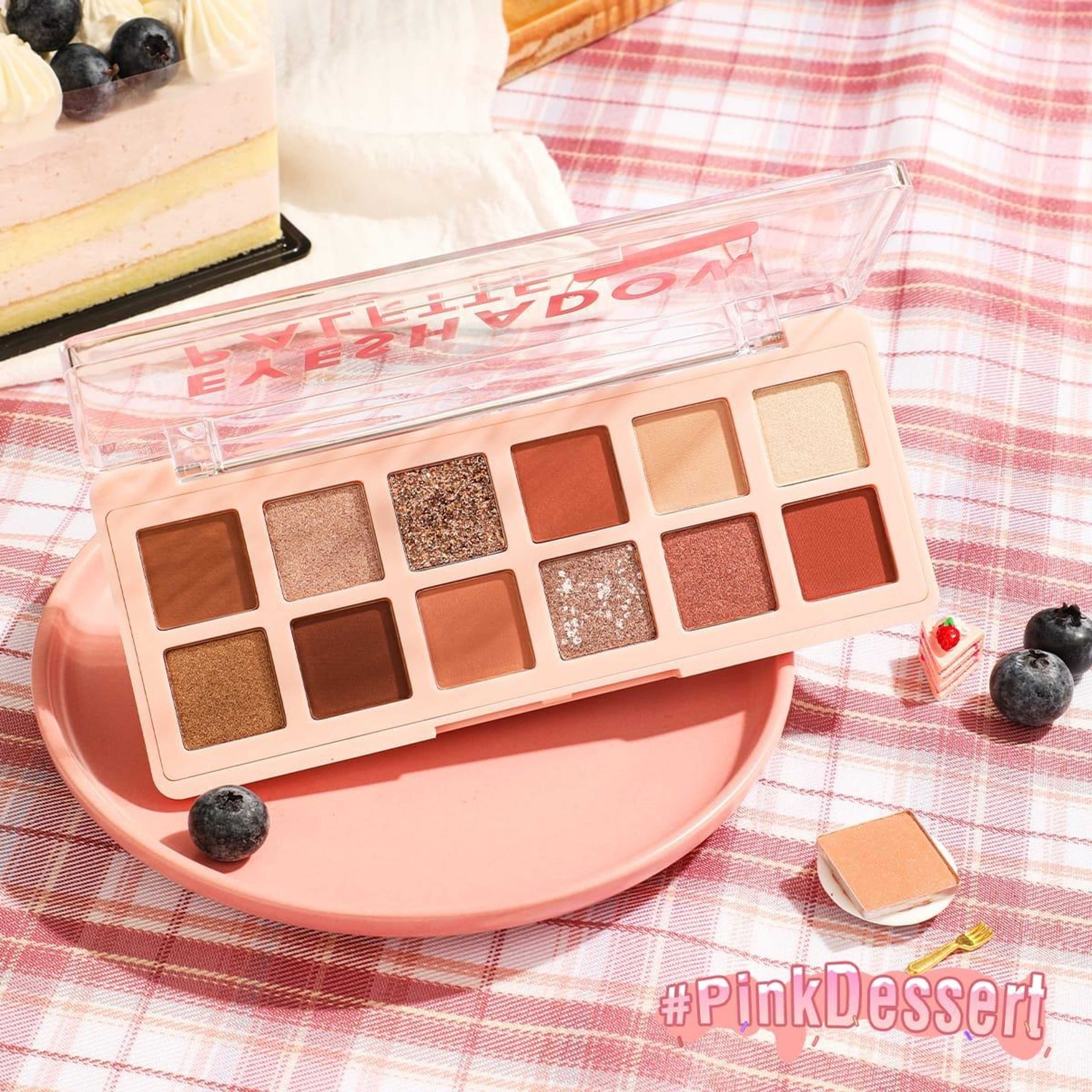 HudaBeauty Nude Eye Shadow Palette  - Product Main Image
