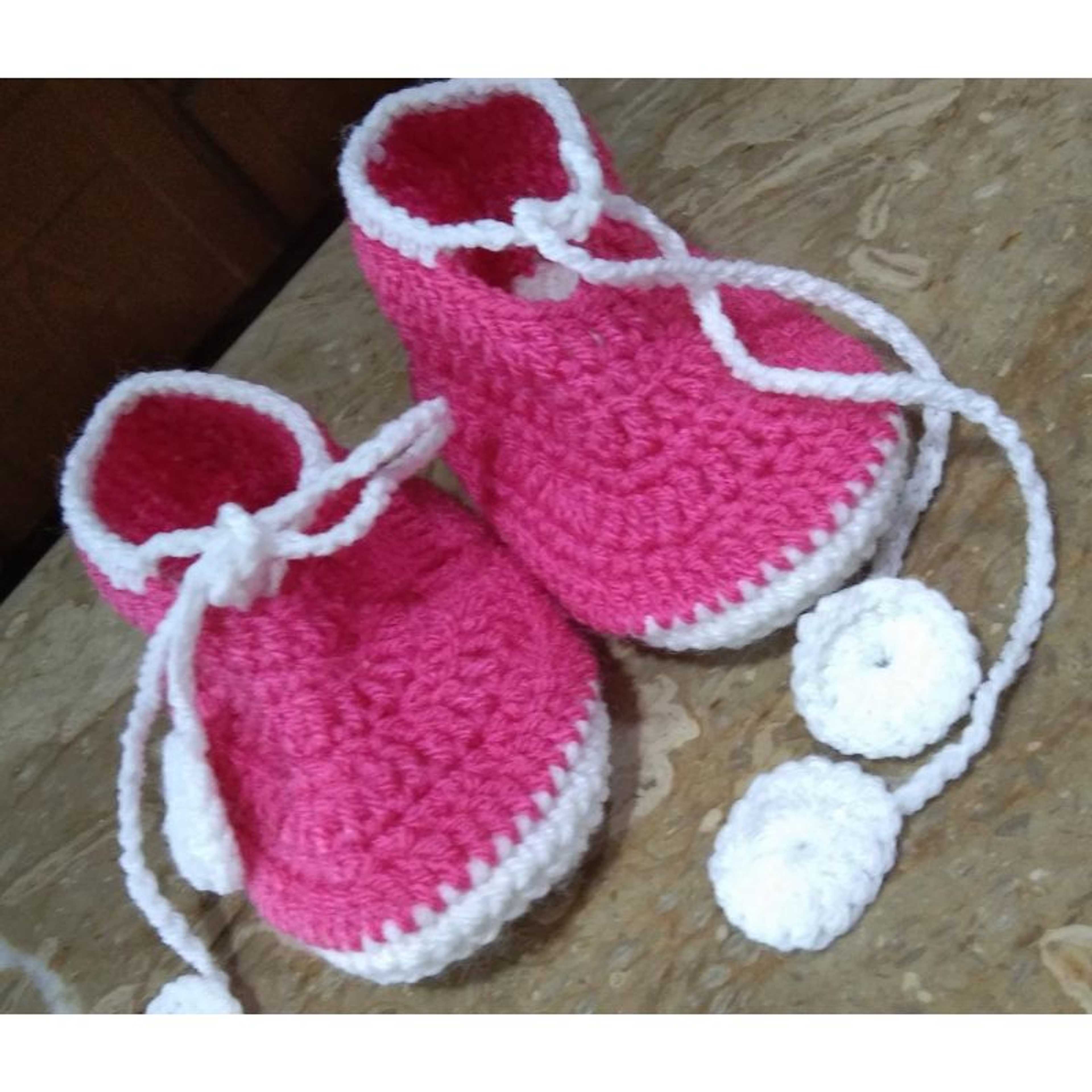 Knitted Shoes for Babies