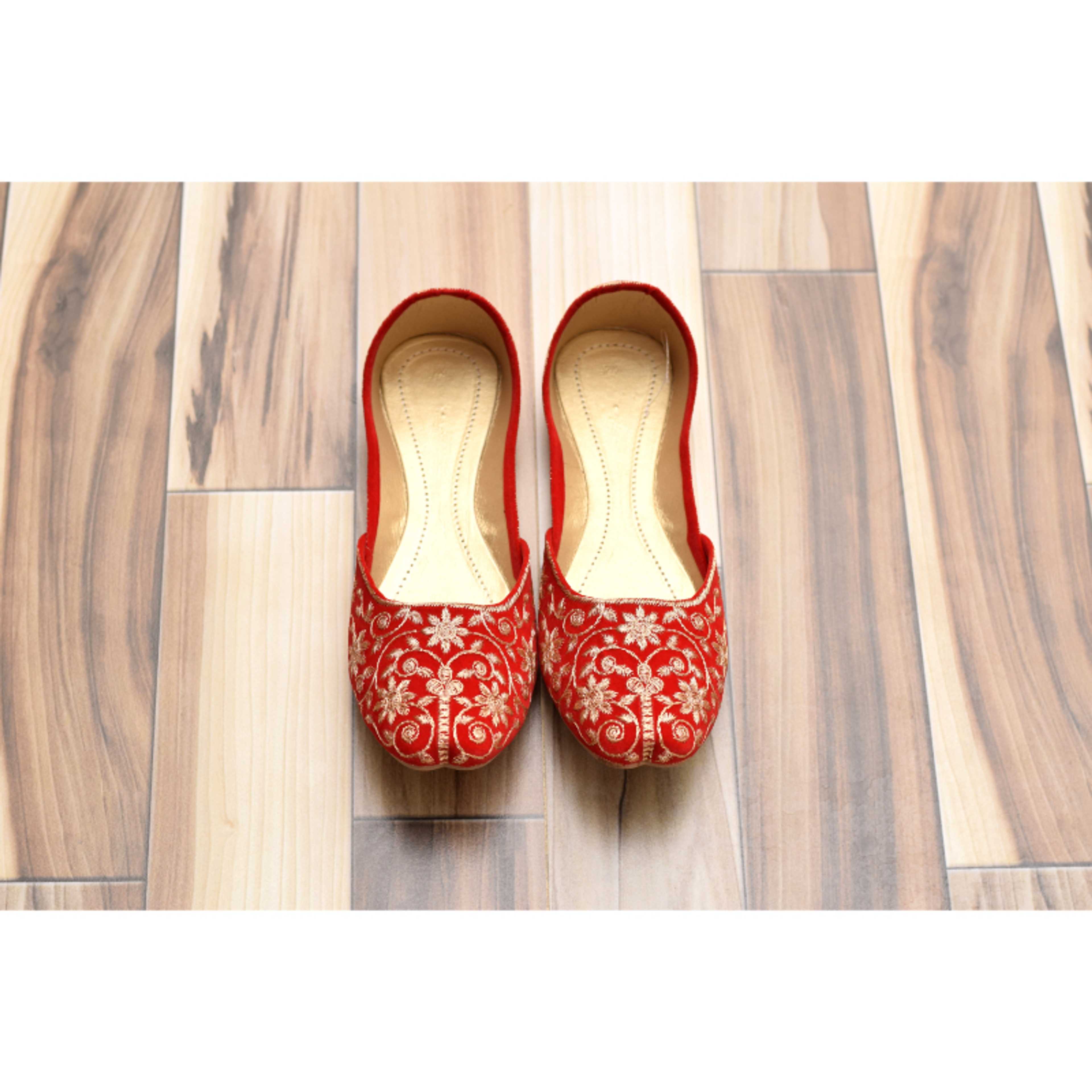 Tilla Work Karhai Khussa For Girls in Red Color - Product Main Image