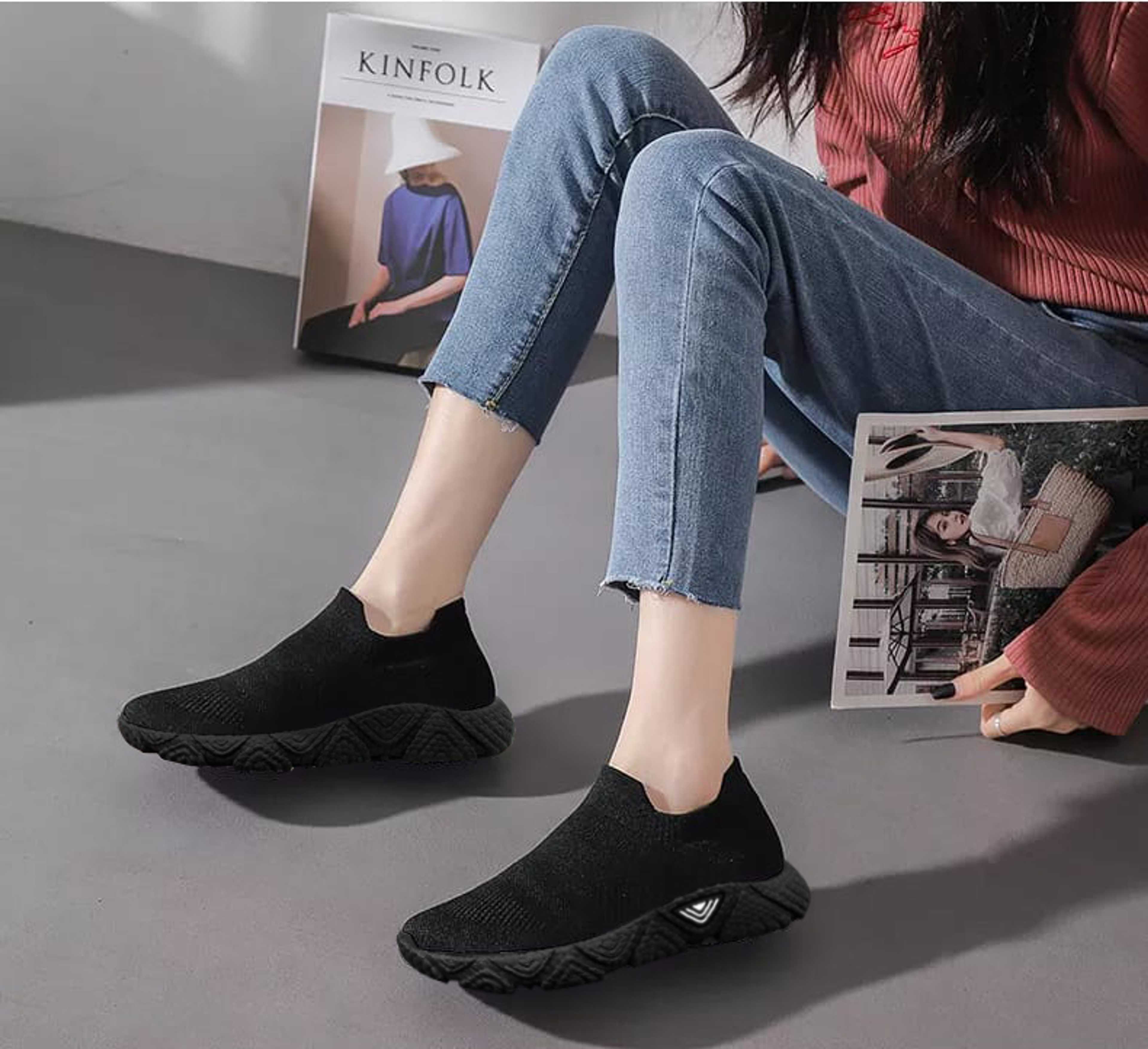 Malla Black Slip on