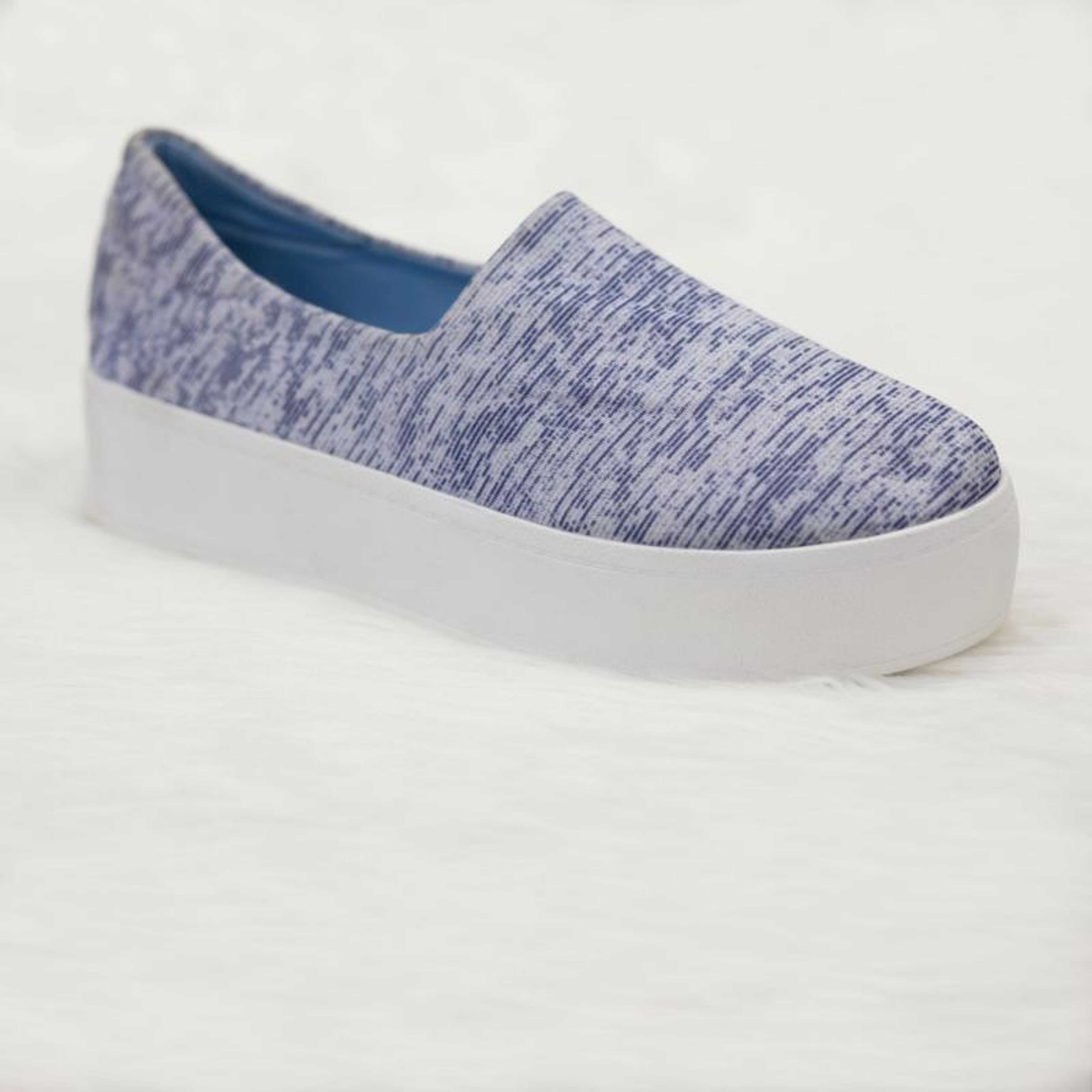 Digital print slip on