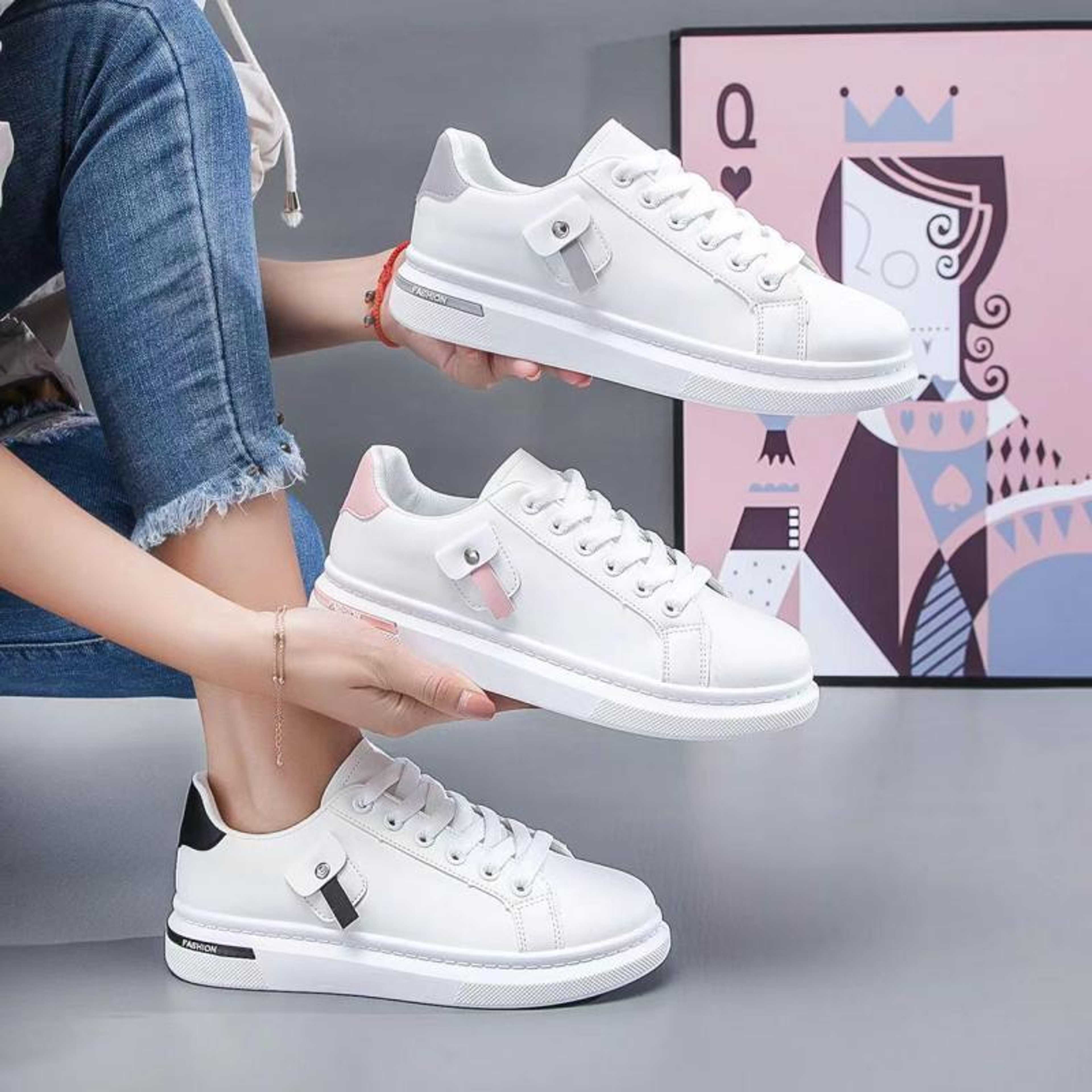 White sneaker 169 - 1