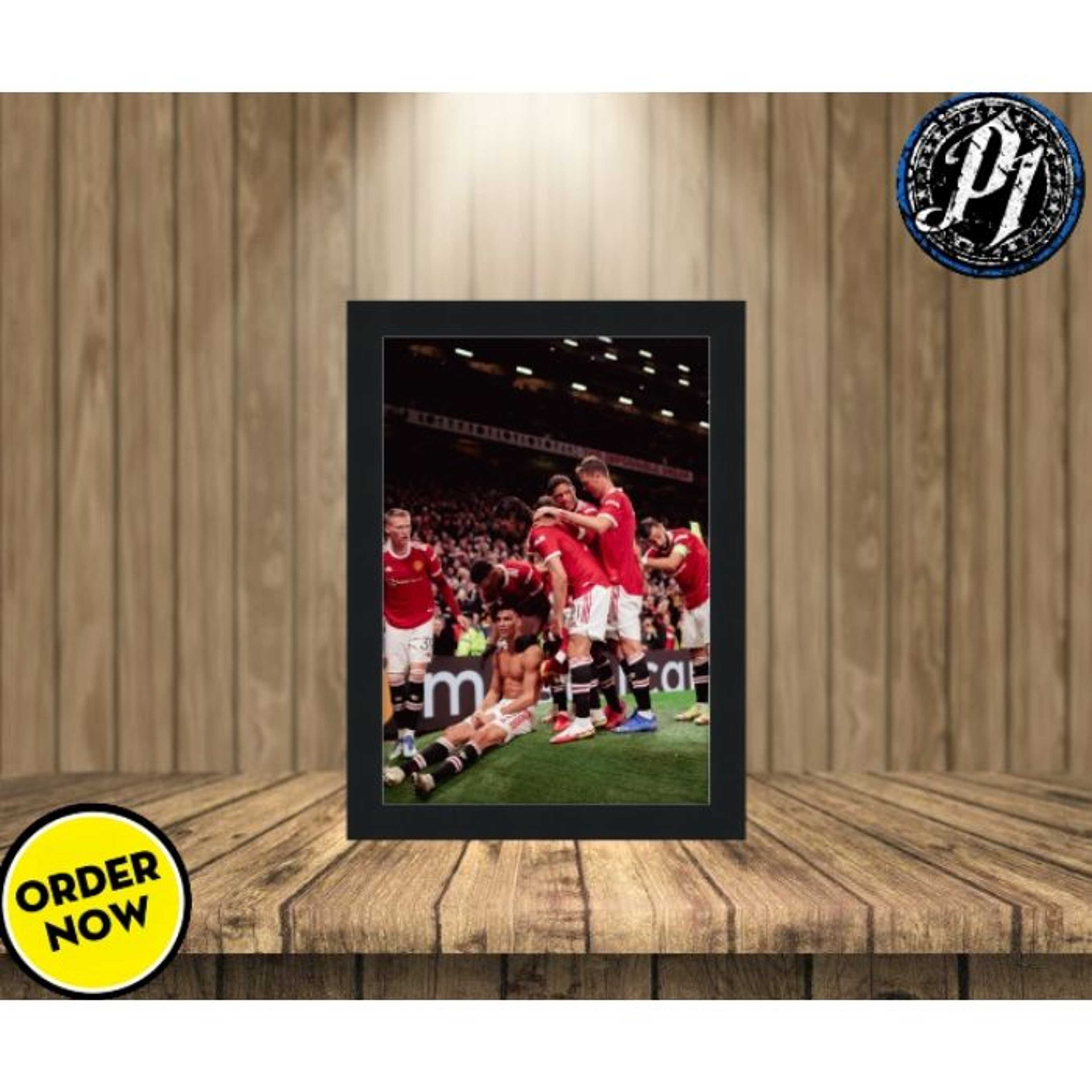 Ronaldo � The MANU King - Modern Matte Black Wooden Wall Frame � A4 (8 x 12 inches) - Product Main Image