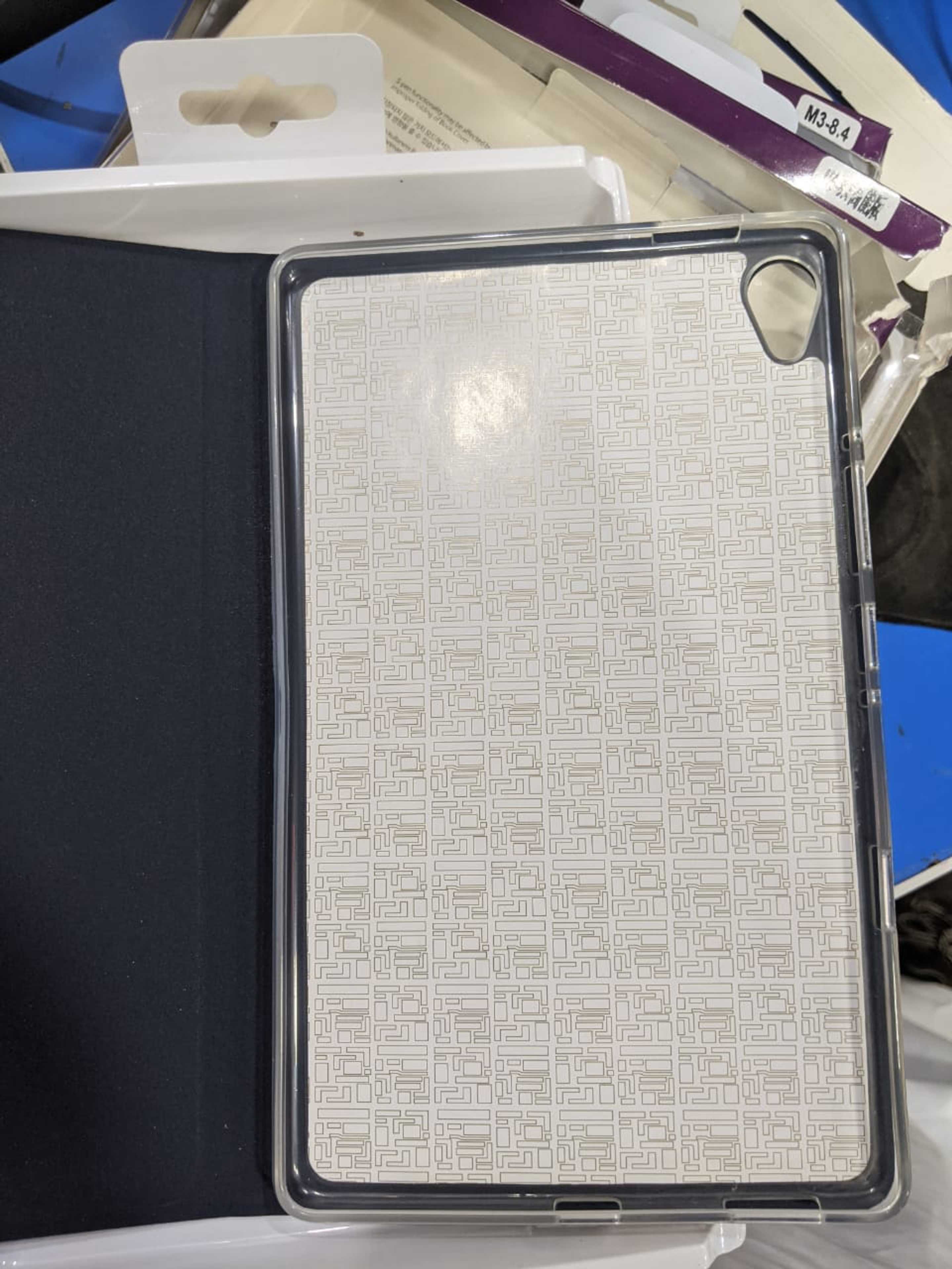 Huawei MediaPad M6 8.4 Folio Book Cover - Product Main Image