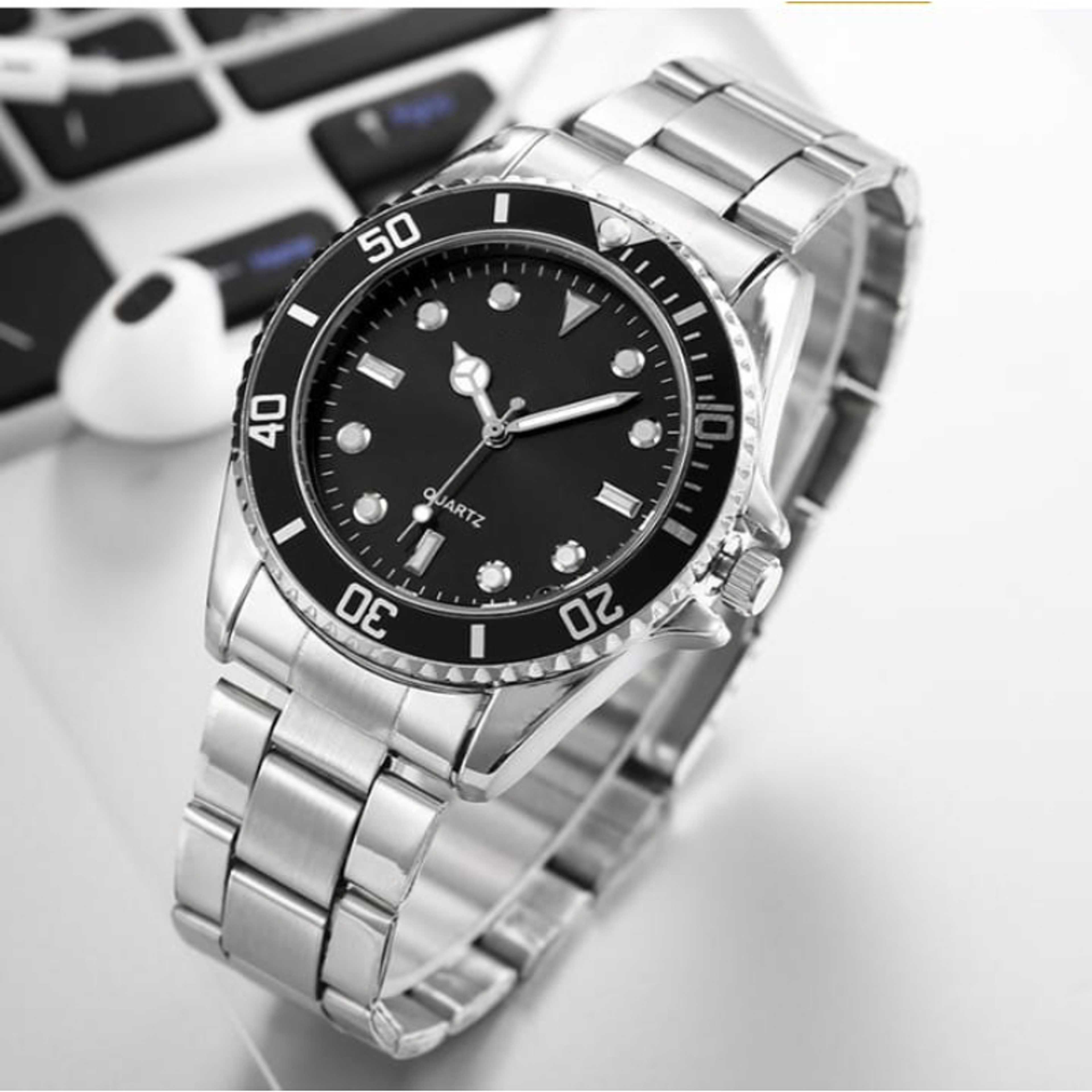 Classic Royal Stylish Watch For Man Fashion Classy Men's Stainless Steel Wrist Watch for boys