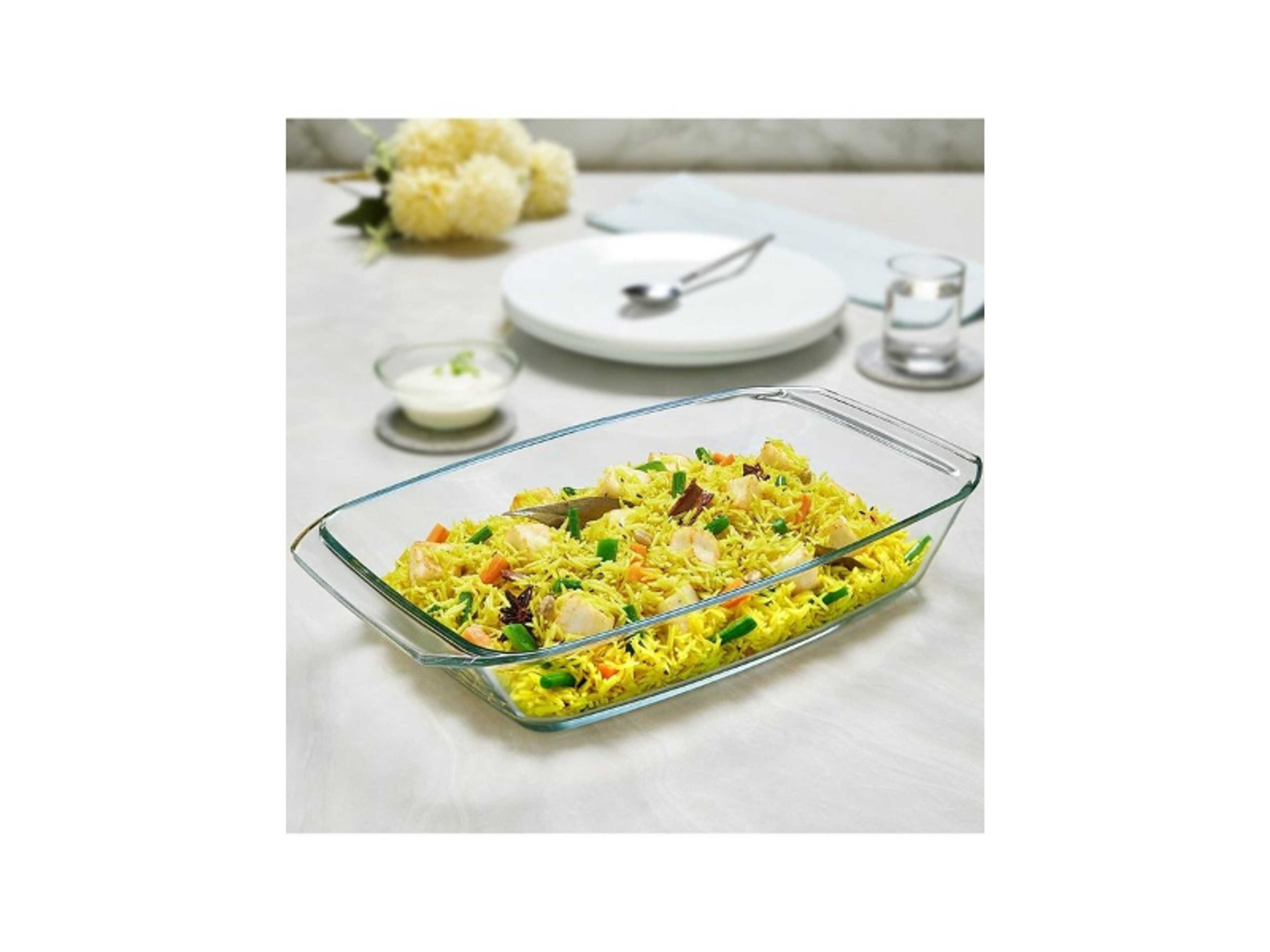 Microwavable Deep Rectangular Dish With Handle -Microwave, Oven And Dishwasher Proof White 1.5Liters - Product Main Image
