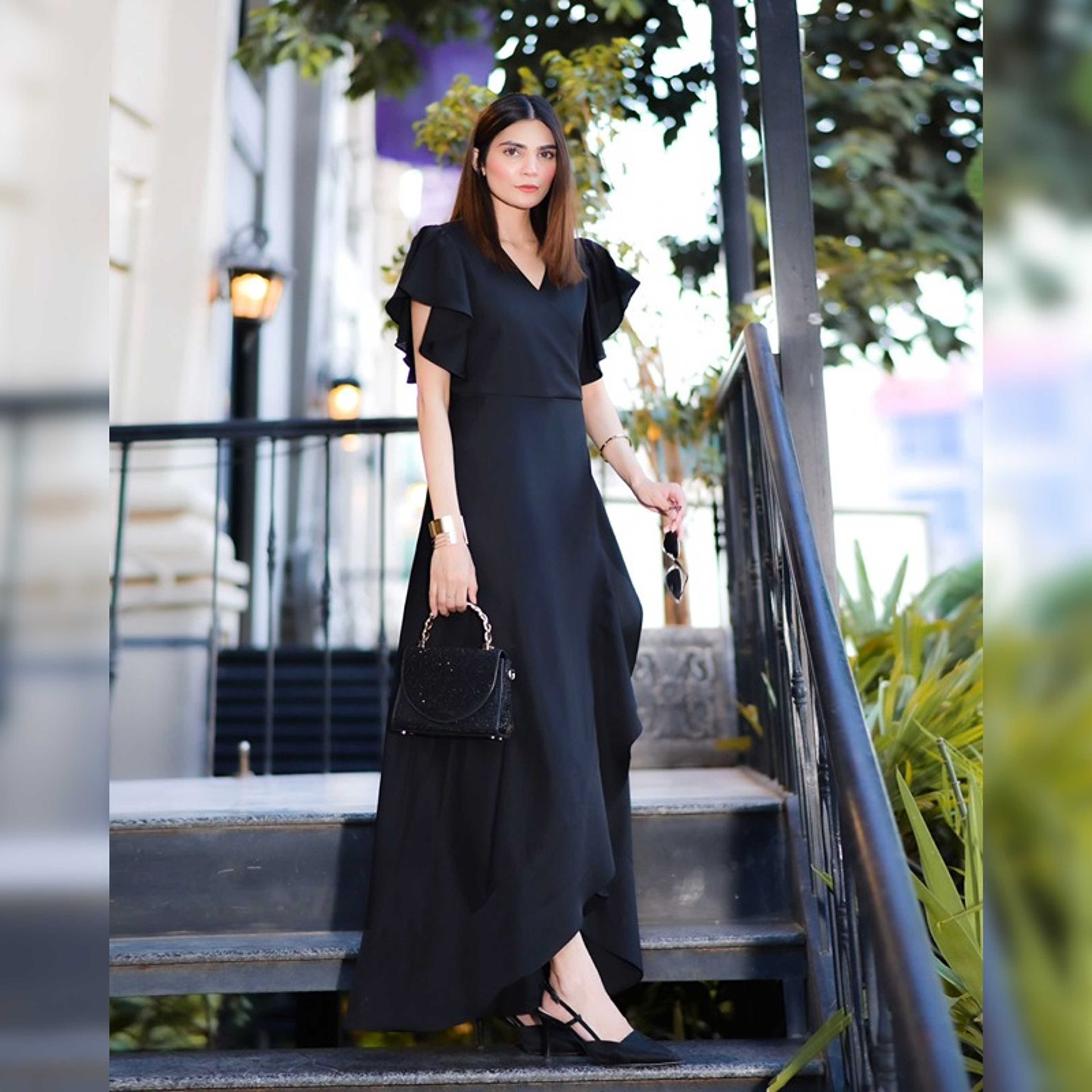 BLACK SWAN MAXI - Product Main Image