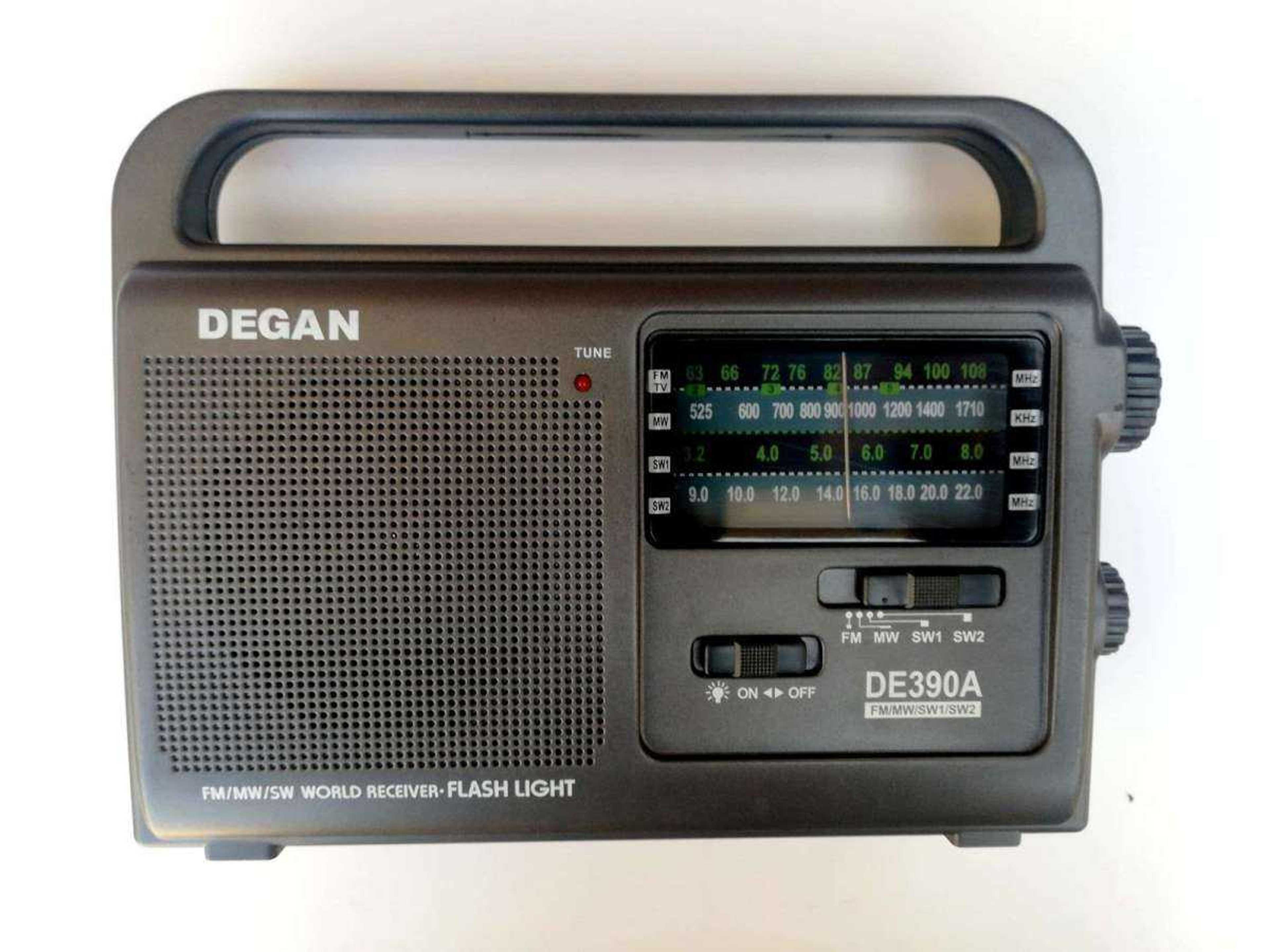 DEGAN RADIO DE390A Portable 4 Bands Radio