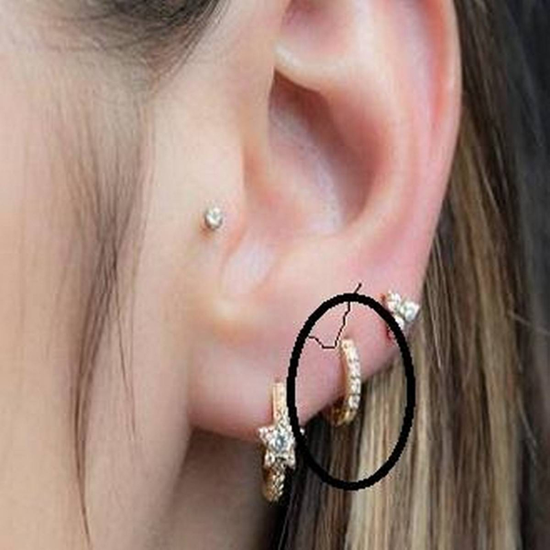 Golden Ear Ring With Crystal Stone For 3 - 12 Years Girls Pack of 01 Set