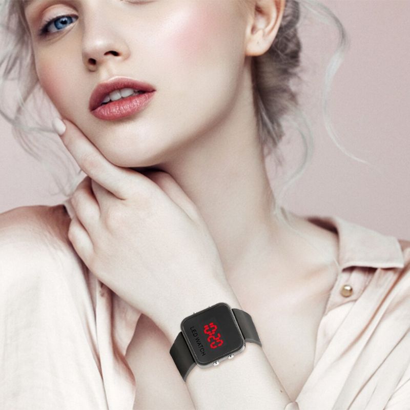 Women Fashion Magnet Buckle Luxury Watches for Girls - Multicolor