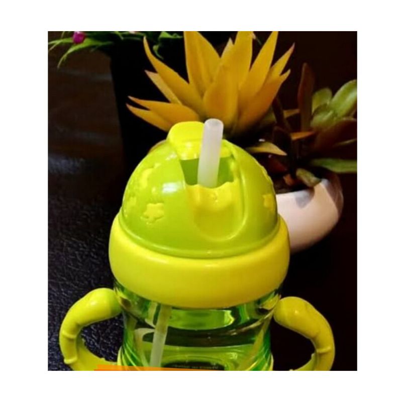 High Quality New Style Durable Plastic Transparent Baby Beaker Water Sipper Feeder with Handles and Smart Lock Button Travel Mug Washable Training Cup Learn Drinking Sippy Cup Straw Cup Trainer Feeder - Babies Mug - Baby Gift Kids Infant Toddlers
